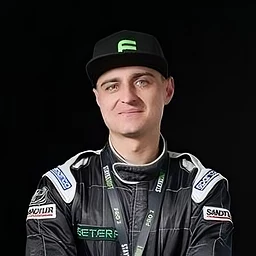 Антон Поздняков